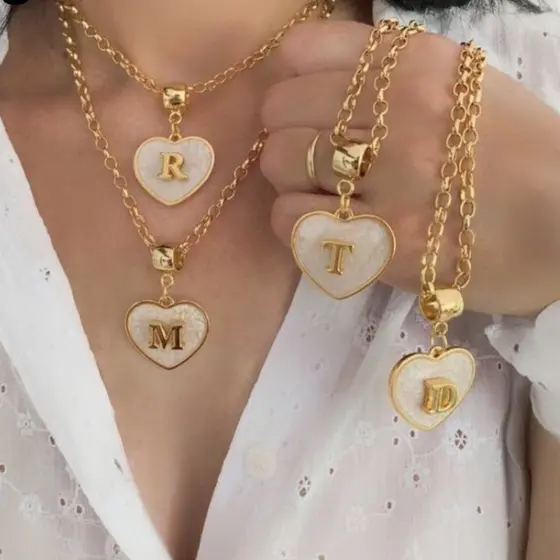 Feminino colares de ouro presente Colar Coração Com Pingente Letra Inicial do Nome Super Tendência