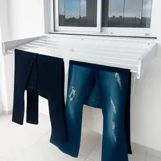 Varal de Embutir Roupa Mágico Retrátil 80cm Branco Aço Design Utilidade Moderno Versátil Lavanderia