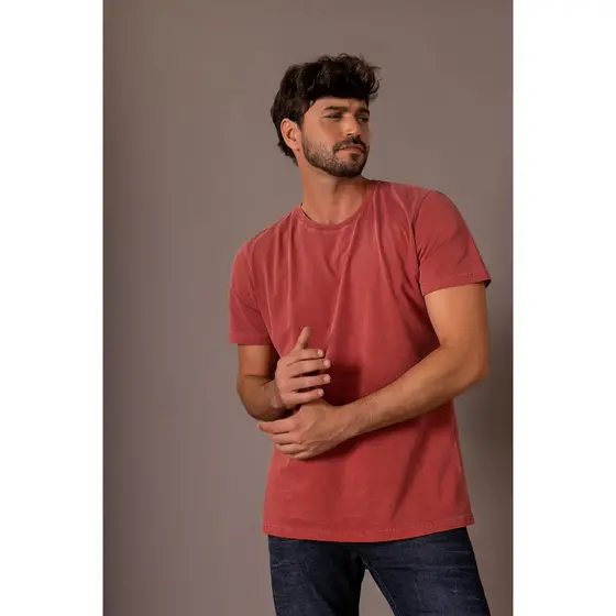 Camiseta Estonada Vermelho
