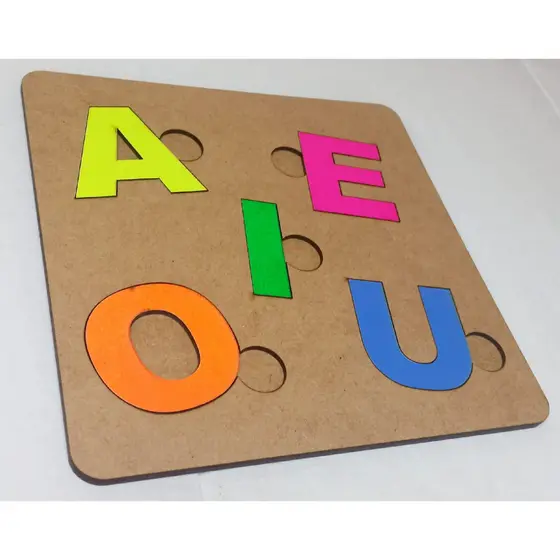 Brinquedo Educativo Tabuleiro Vogais Cores Neon Cognitivo Alfabetização Reforço Escolar