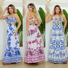 Vestido Longo Feminino Estampado Tropical Preto com Fenda Look Praia Elegante
