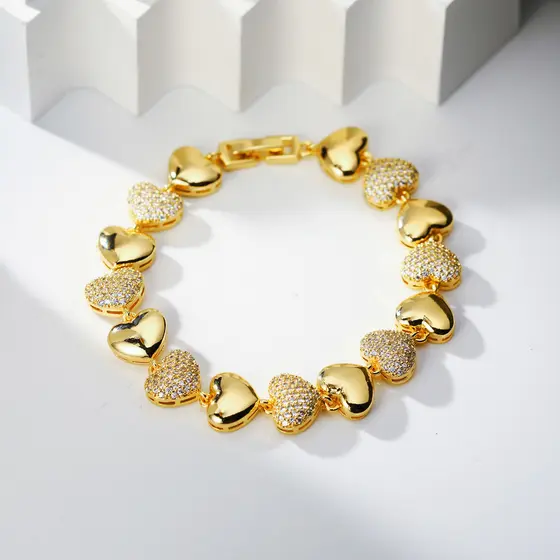 Pulseira de metal em formato de coração incrustada com zircônias, pulseira feminina da moda, presente de Dia dos Namorad