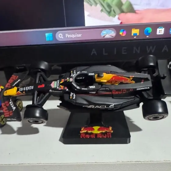 Base para Miniatura Carro Formula 1 Redbull, AMG, Ferrari, McLaren, - McDonald’s e Bburago escala 1/43