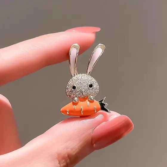 Broche premium de coelho cenoura, acessórios de roupas premium, alfinete para ocasiões de férias | Presente feminino
