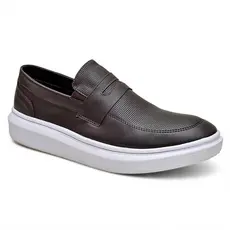 Sapato Mocassim Casual – Elegância Discreta e Conforto para Todos os Momentos!