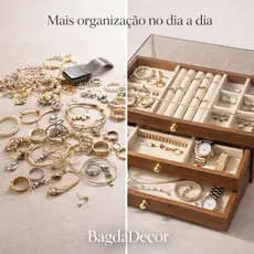 Porta-Joias de três níveis com exterior folheado a nogueira e forro de veludo