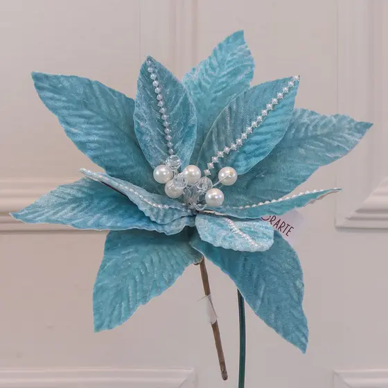 Poinsétia Decorativa de Natal Aveludado Azul Claro Com Pérolas 28cm (Florarte)