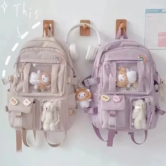 Mochila Feminina Escolar Passeio Resistente Coreano Grande Capacidade Impermeável com urso sem chaveiro