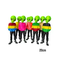 Estatua Alien 38cm Enfeite ET com Roupa Decoração Quarto Escritório Boneco Coleção Geek Ufologia Intergaláctica