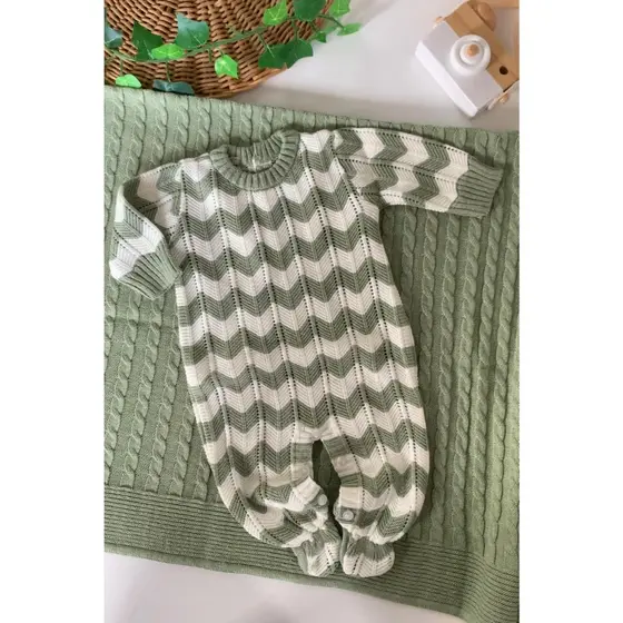 Macacão de Bebê em Tricot Saída Maternidade Infantil Menino e Menina Não Acompanha Manta
