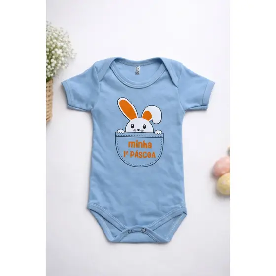 Body Bebê Minha Primeira Páscoa Temático Roupa Infantil Menina Algodão Mesversario Confortável