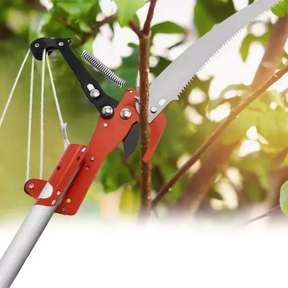 Serrote e Tesoura Podadora 2 em 1 com Corda de Nylon Retrátil – Para Poda de Galhos Altos, Árvores e Jardinagem