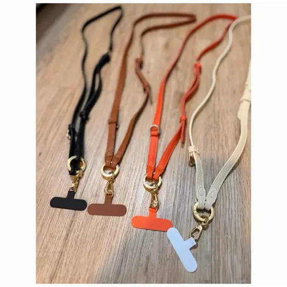 Cordão de Pescoço para Celular em Couro com Aço Dourado – Cores Leves Universal