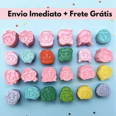 Modelador Ejetor Princesas para Brigadeiro, Doce, Massa e Biscoito Realeza, Coroa, Festa Confeitaria