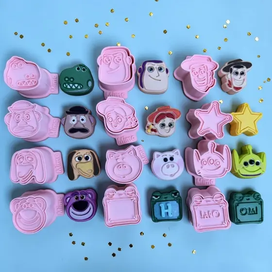 Modelador Ejetor Toy Stories para Brigadeiro, Doce, Massa e Biscoito