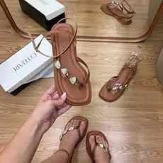Sandália Feminina Rivello Rasteira Flatform com Pedrarias Estilo Papete Confortável Moderna Casual Elegante