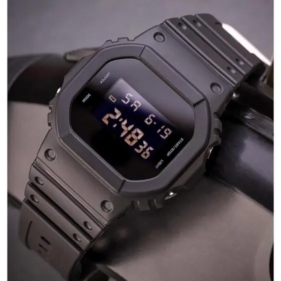 Relógio Digital Masculino Menor Multifuncional Esportivo Pulseira De Borracha