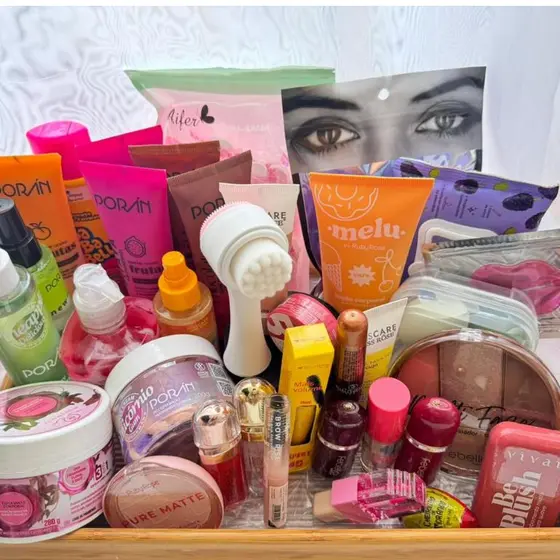 Kit De Produtos Variados - Maquiagem E Skincare