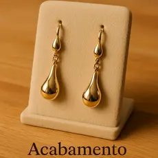 Brinco Gota Feminino Banhado a Ouro 18K Luxo Europeu Elegante Não Desbota Não Escurece