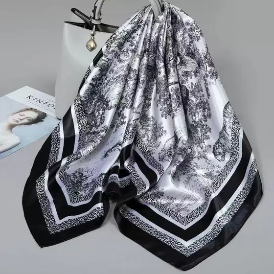 Lenço Quadrado de Seda Acetinada 90x90cm - Elegância e Versatilidade