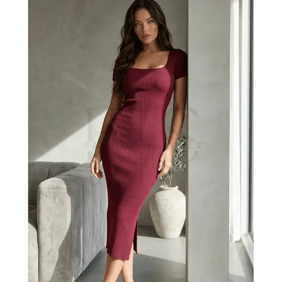 Vestido Midi Feminino Tubinho Decote Quadrado Fenda Manga Curta Moda Evangélica Blogueira Elegante