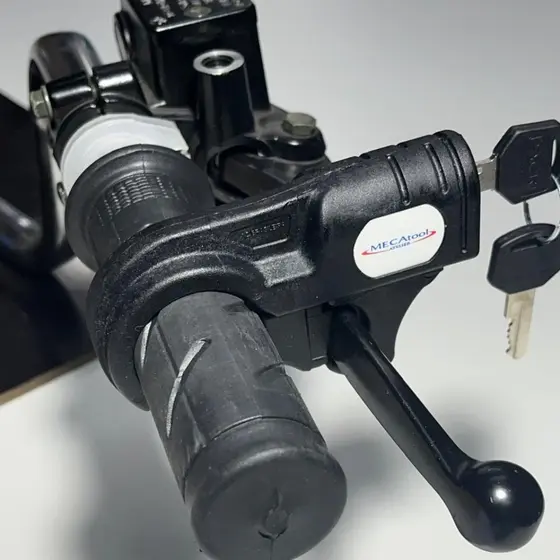 Trava Antifurto Para Moto Manopla Manete Modelo Universal