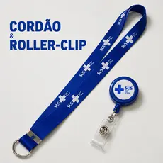 Kit SUS Cordão com Porta Crachá e Roller Clip Resinado Azul e Branco Identificação Hospitalar