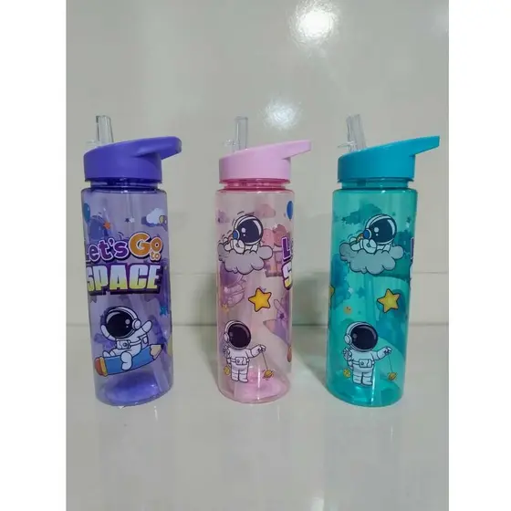 Garrafinha Infantil Astronauta - Design Ergonômico, Antivazamento 750 Ml
