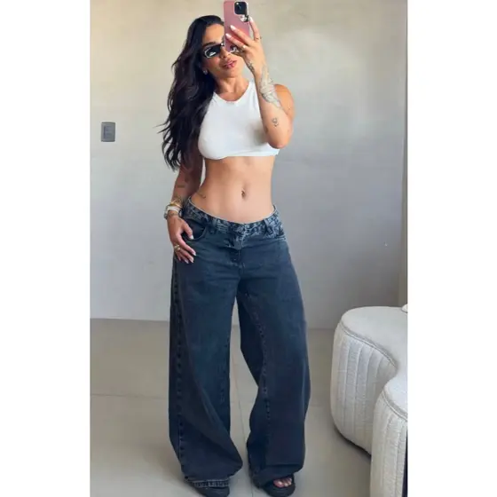 Calça Wide Leg Jeans Feminina Atemporal com Caimento Perfeito e Muito Estilo