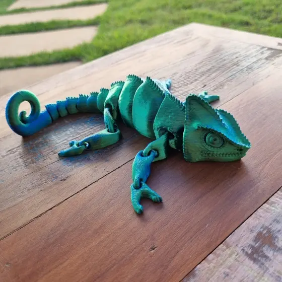 Brinquedo Camaleão Articulado Impressão 3d Rango Calango Leo
