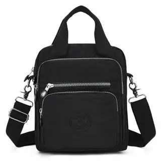 Bolsa feminina nylon impermeável vira mochila transversal tiracolo leve 3em1Com pingente de bola de cabelo