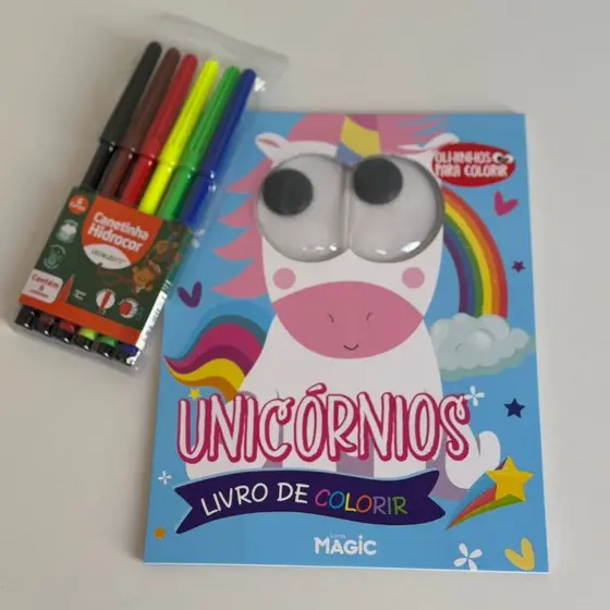 LIVRO DE COLORIR - UNICÓRNIOS + CANETINHAS
