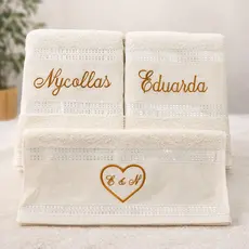 Kit Presente Casamento | 2 Toalhas de Banho + 1 de Rosto Bordadas Personalizadas, Grande e Macia
