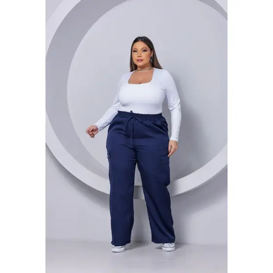 Calça PLUS SIZE Pantalona Wide Leg Bolso Cargo