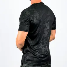 Camiseta Masculina Dry com Proteção UV Treino e Academia Slim Fit Justa no Corpo