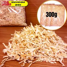 Serragem Madeira Hamster Seca Natural Roedores Composteira Jardim 300g