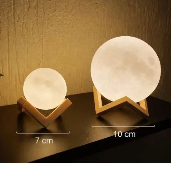 Luminária Lua Cheia 3D 10cm Decoração Aconchegante para Quarto Sala e Escritório