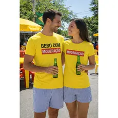 Kit 2 Camisetas Casal Namorados Eu Bebo com Moderação camisetas casal tecido respirável