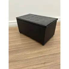 escada 1 degrau  petes e uso domesticos preta