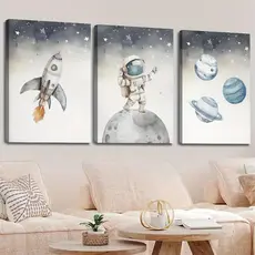 Kit Quadro Decorativo 3 peças 40x60 Astronauta Cinza Foguete Galáxias Decoração Quarto Infantil