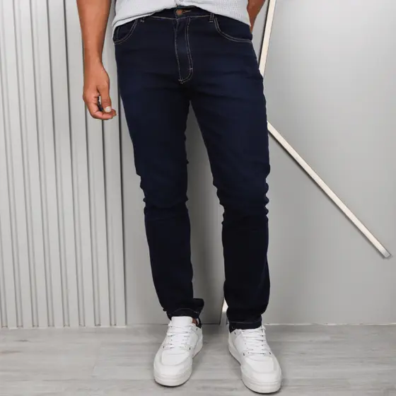 Calça Jeans Masculina Tradicional Bolsos Funcionais com Elastano Lycra Slim Reta Sarja Elastano