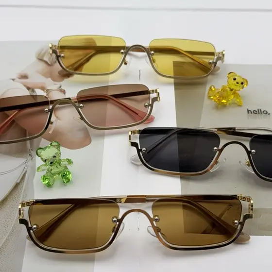 Óculos De Sol Meia Armação UNIQ Quadrado Feminino Pequeno De Metal Tons Moda Unica