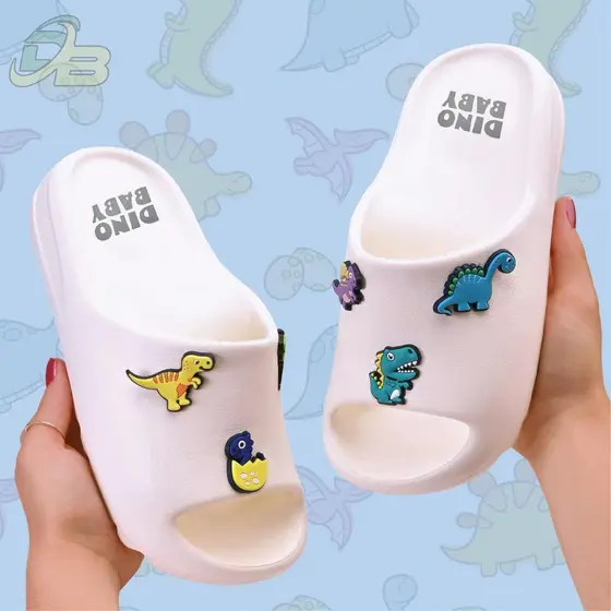 CHINELO SANDALIA INFATIL 100% EVA COM PINGENTE 25 AO 36 SUPER MACIO E LEVE