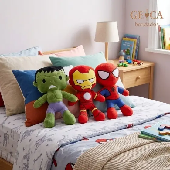 kit 3 Pelúcia Bordada Super-heróis Homem-Aranha | Homem de Ferro | Hulk