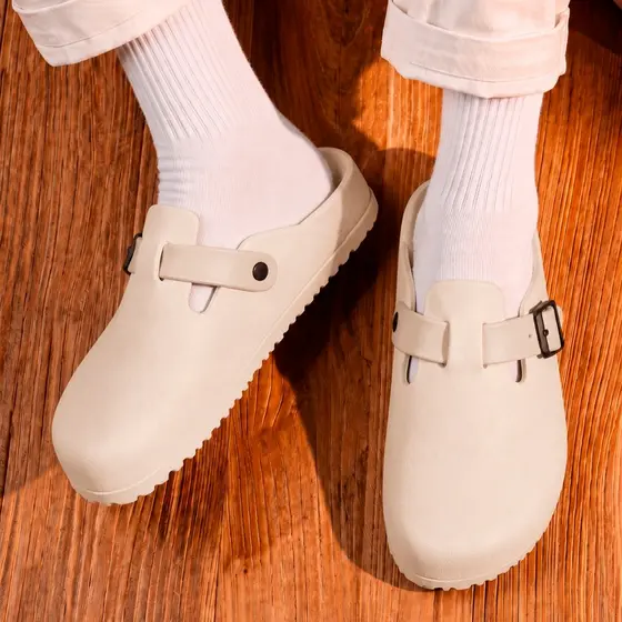 Clog Masculino Super Confortável e Leve Unissex Feito com Borracha Premium Antiderrapante Ref: C-01