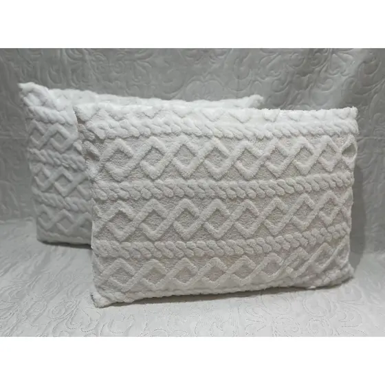 Par FRONHAS Plush Flannel Decorativas Aveludada/Canelada – Macias, Elegantes e Sofisticadas 50x70cm.