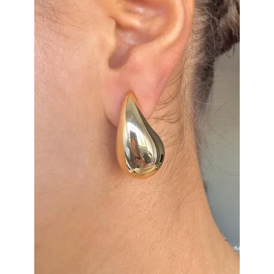 Brinco Feminino Gota Média Lisa Bijuteria Tendência Dourado ou Prata Moda Blogueira