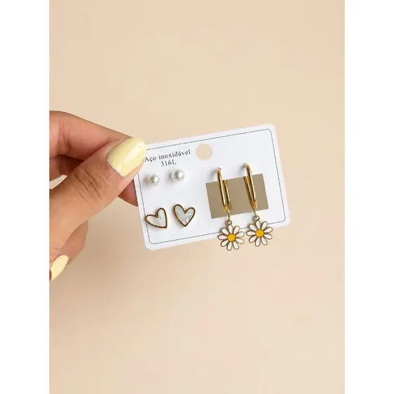 Trio de Brincos Feminino em Aço Inoxidável Margarida Flor Pérola Dourado Rosa Delicado Antialérgico
