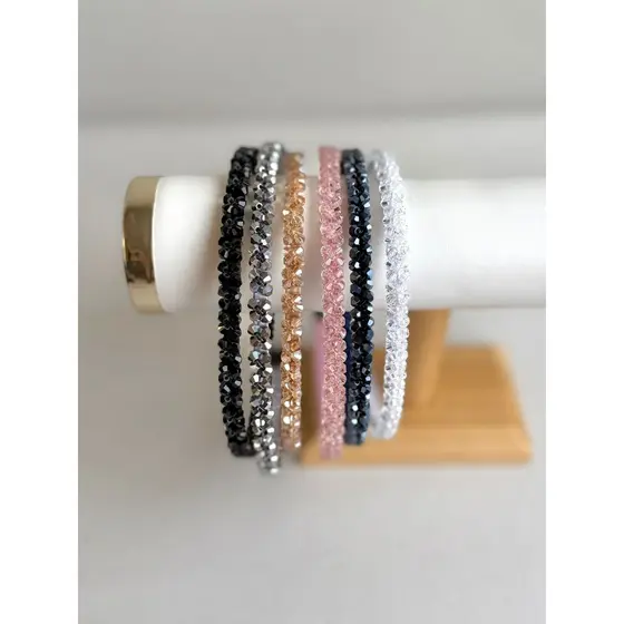 Tiara Feminina Diversas Cores com Pedraria Brilhante Rosa Branca Nude Delicada Moda Tendência Chique