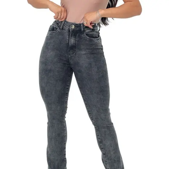 Calça Flare Feminina Jeans Boca Sino Larga Com Lycra Modeladora Cintura Alta Cauntry